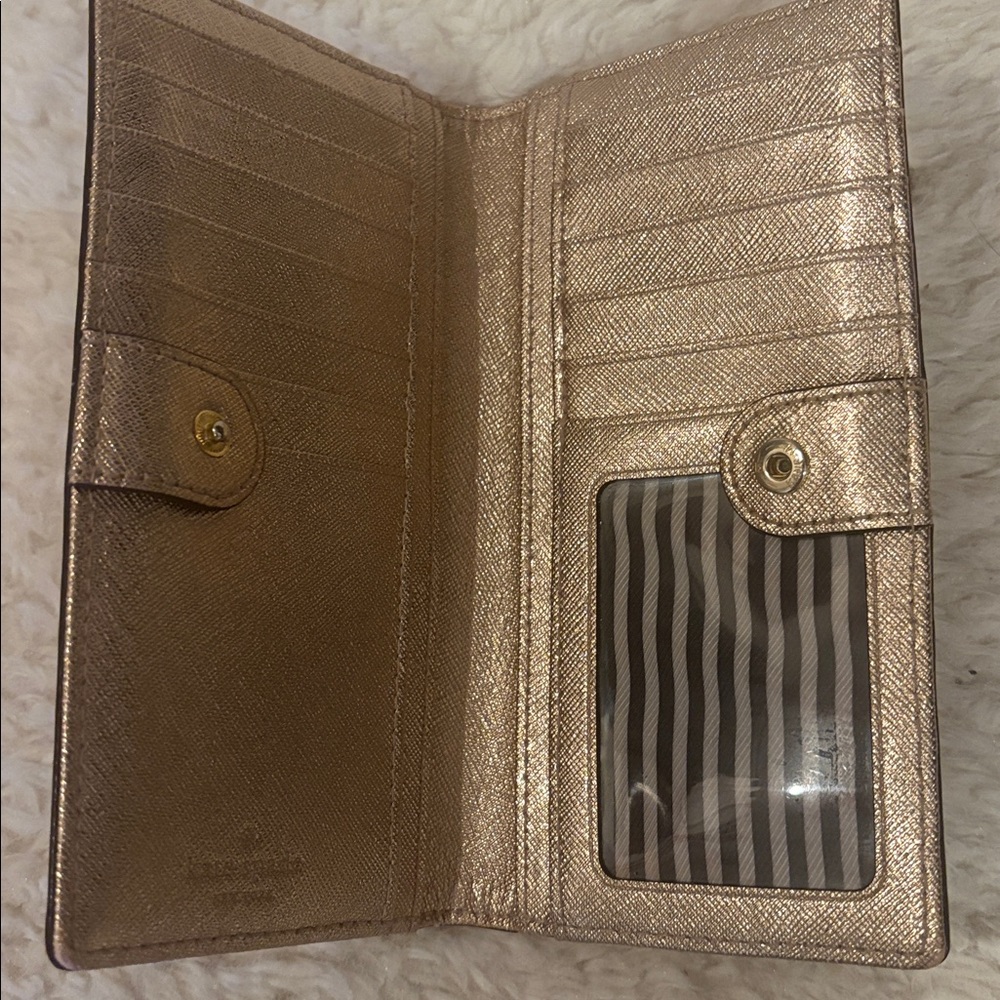 Metallic gold Kate Spade wallet - Picture 4 of 7